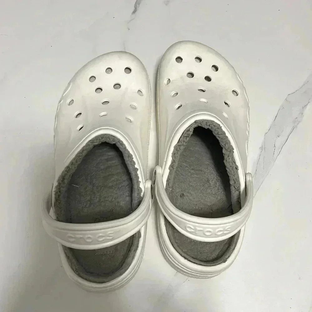 Crocs Shoes - Picture 3 of 4